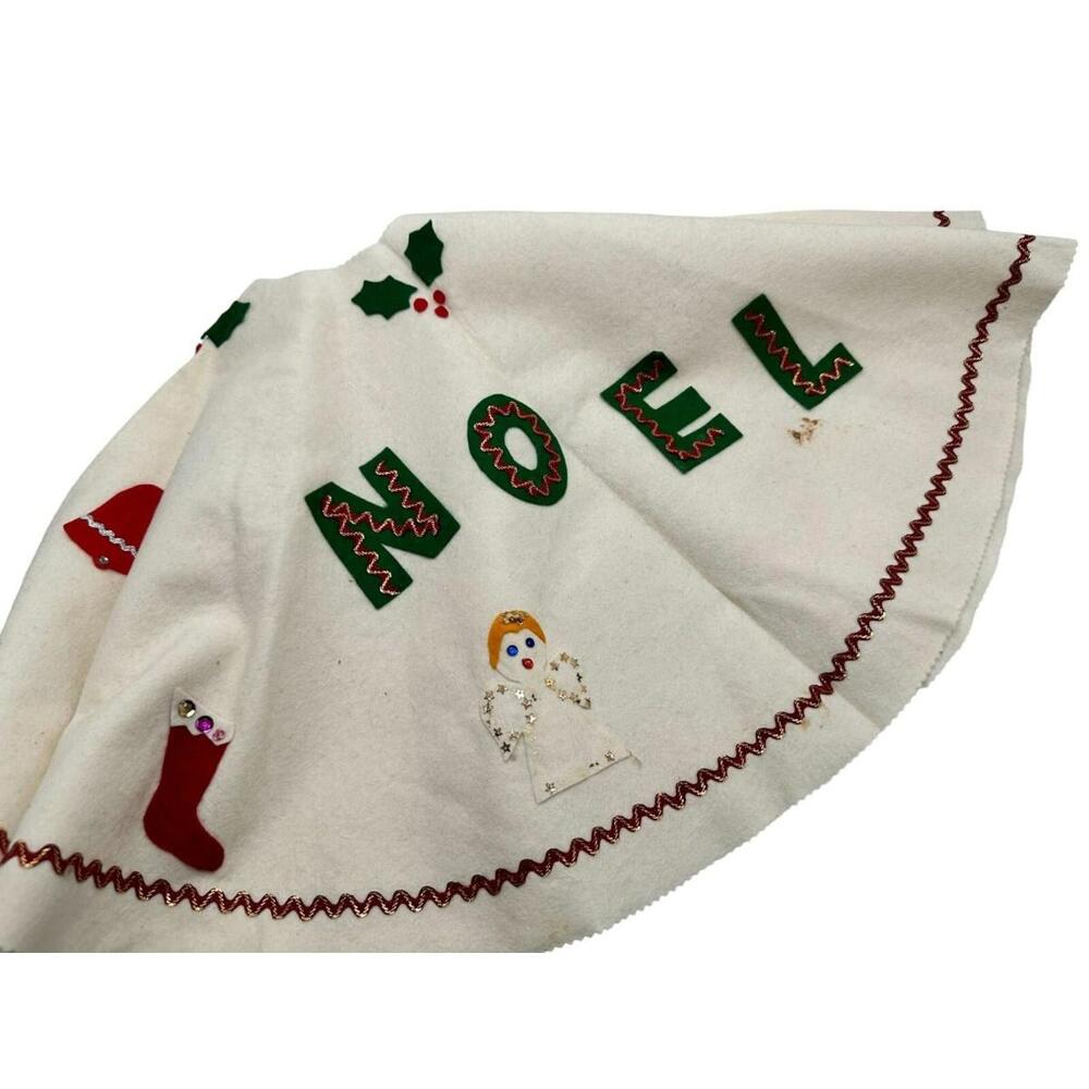 Charming Vintage Homemade Christmas Tree Skirt 35" - Picture 2 of 3